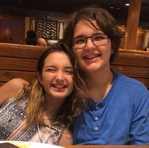 Meet your Posher, Lisa